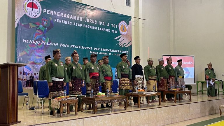 Sekretaris IPSI Lampung membuka Sosialisasi Persinas ASAD dalam Penyeragaman Jurus